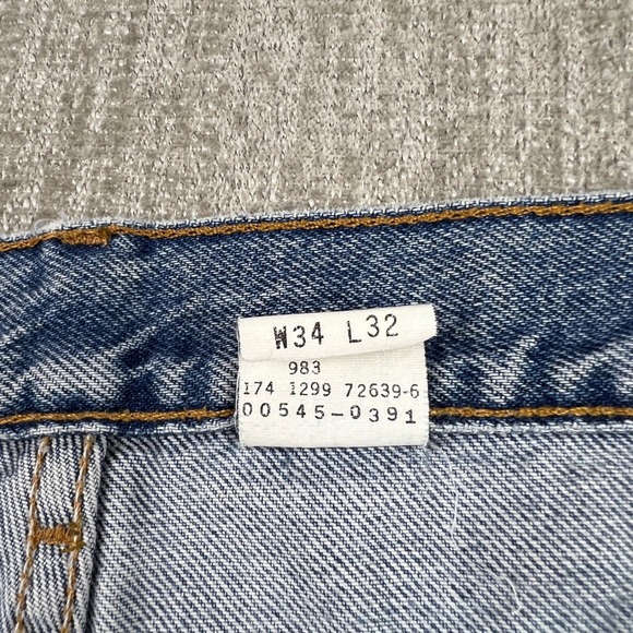 Levi's 545 Loose Fit Jeans Mens *32x32* Light Wash Denim Ripped Knee Casual 90s - Picture 5 of 11